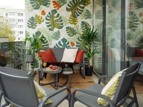 Central 11 Apartment New Building & Parking — 4-Star Luxury Hotel in Bucharest, Romania