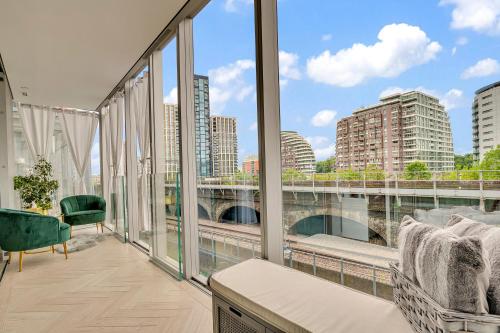 Guest Favourite Apartment at Battersea Power Station close to Chelsea London — 4-Star Luxury Hotel in London, United Kingdom