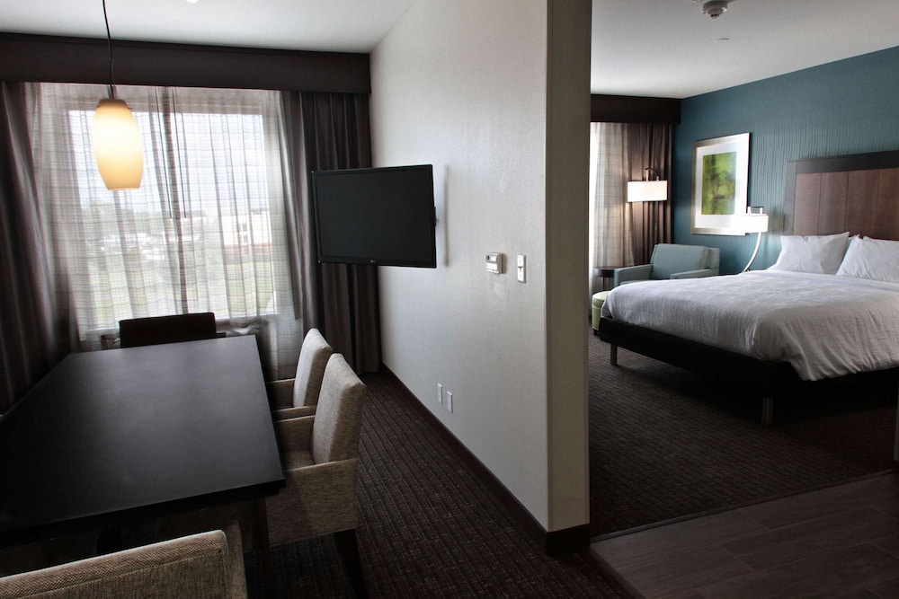 Hilton Garden Inn Victoria - photo 23