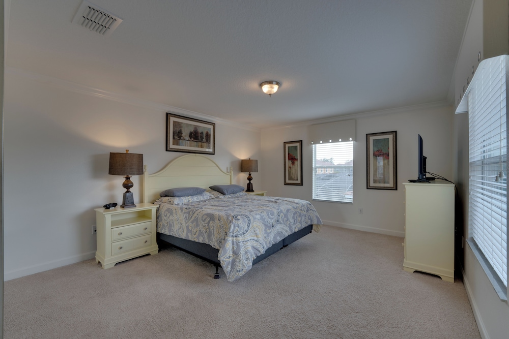 5 Mi to Walt Disney World Gem w Resort Perks - photo 2