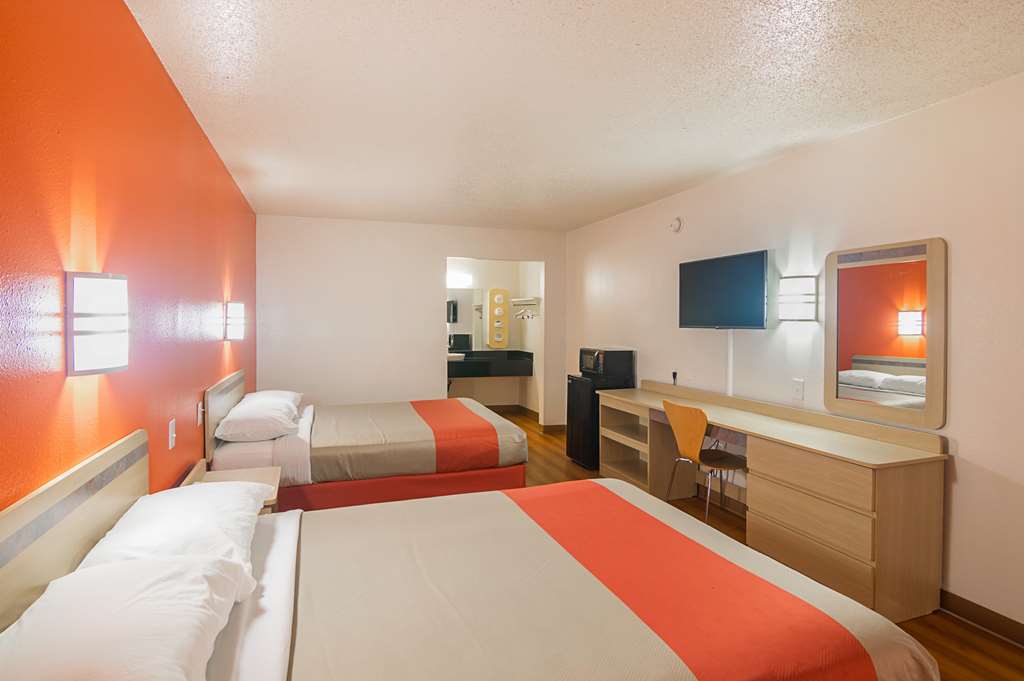 Motel 6 Lawton OK - photo 14