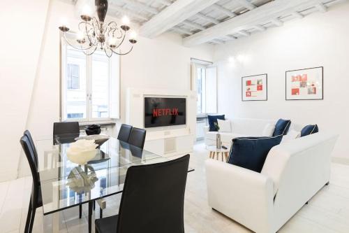 Manara 57 Dream Apartment Trastevere — 4-Star Luxury Hotel in Rome, Italy