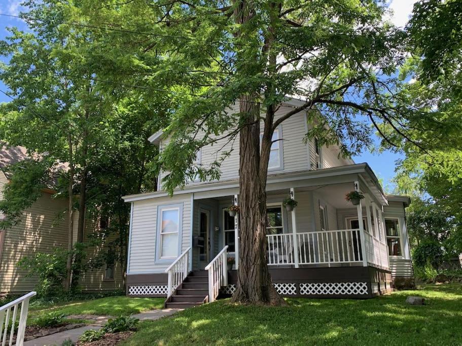 A Bonnie Place — hotel in Oneonta