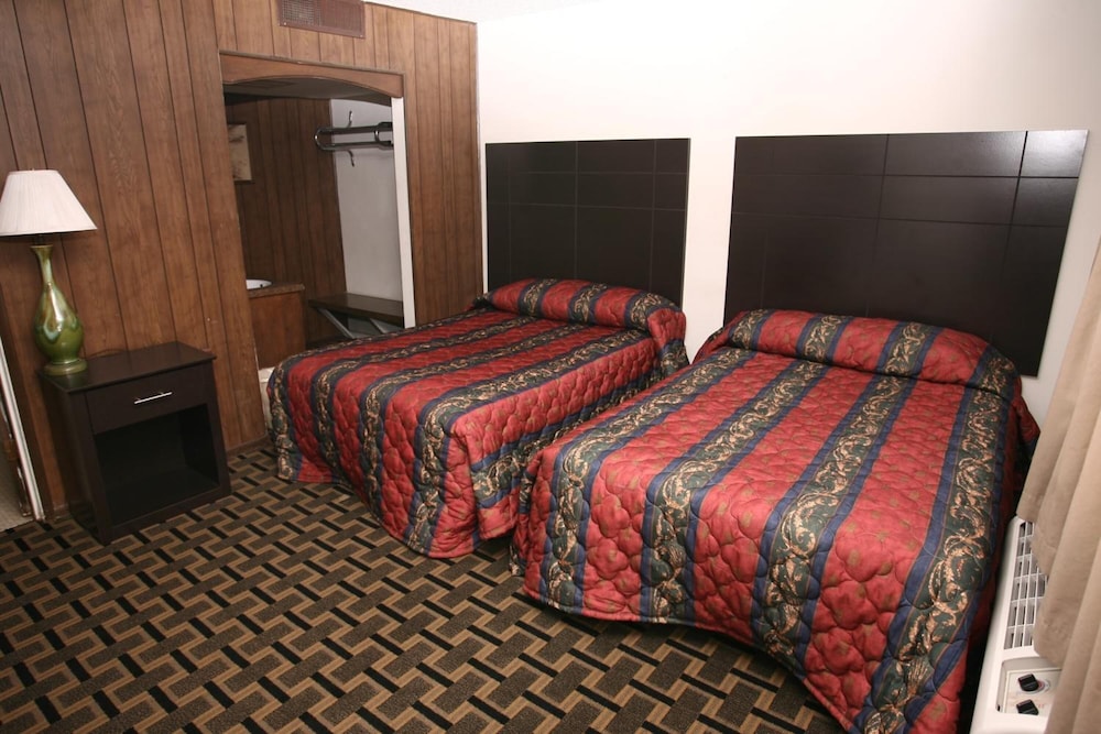 Andrews Motor Inn - photo 12