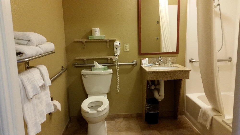 Candlewood Suites Gillette by IHG - photo 17