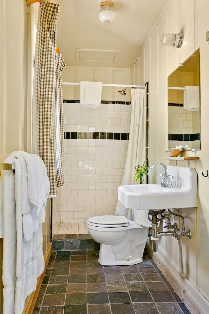 Tamarack Lodge and Resort - photo 31