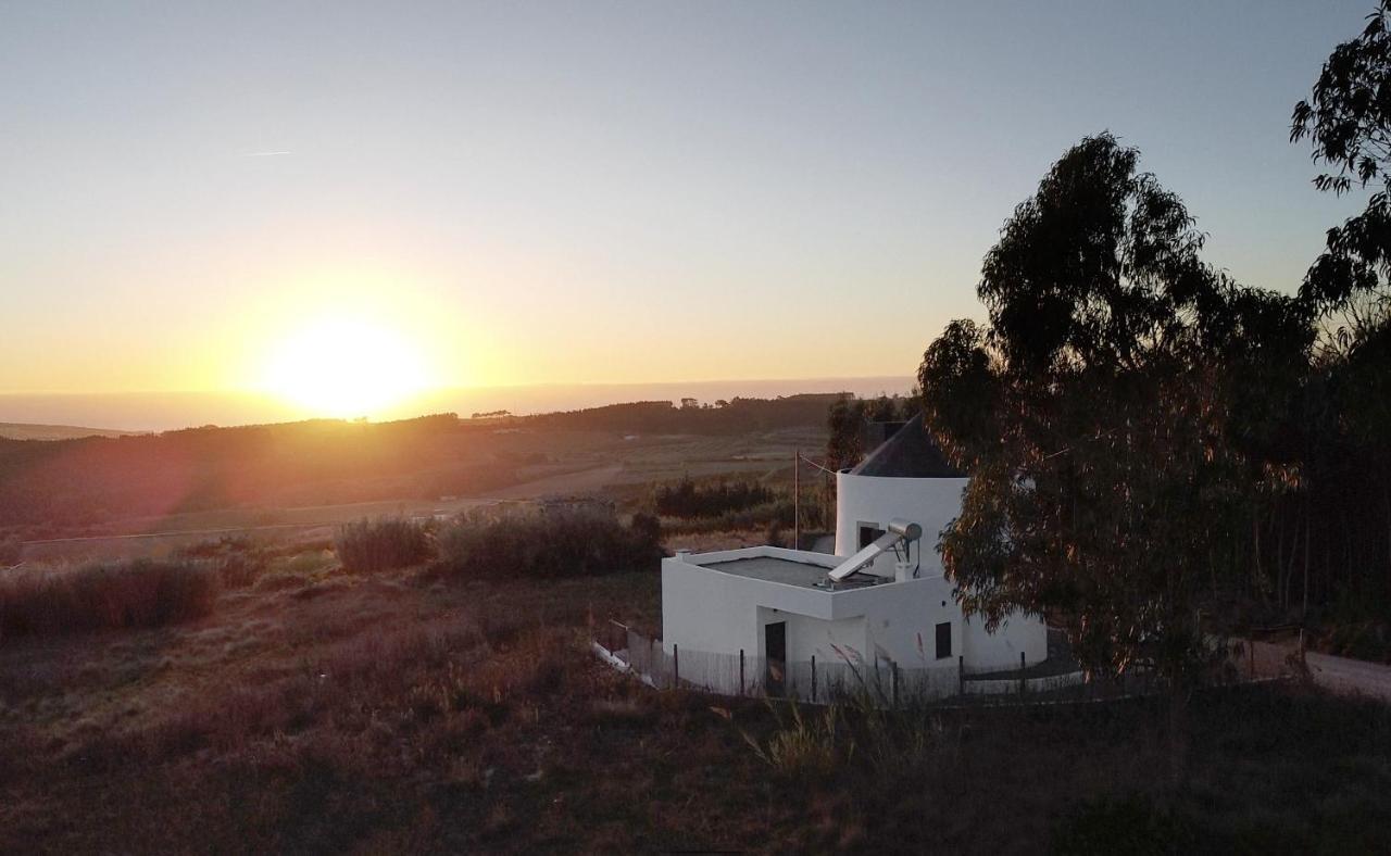 O Moinho 98 A cozy getaway by the coast — 4-Star Luxury Hotel in Lourinha, Portugal