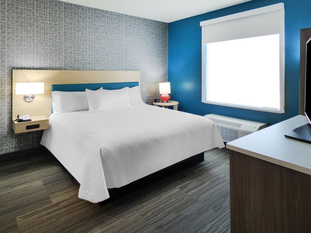 Home2 Suites by Hilton Pensacola Airport Medical Center - photo 5