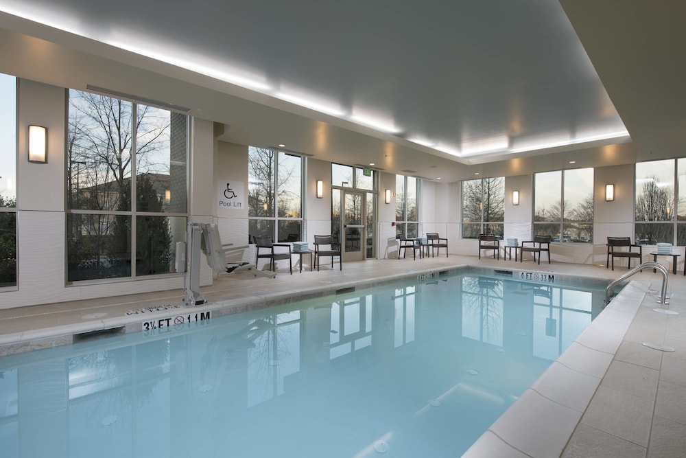 Courtyard by Marriott Atlanta Alpharetta Avalon Area - photo 12