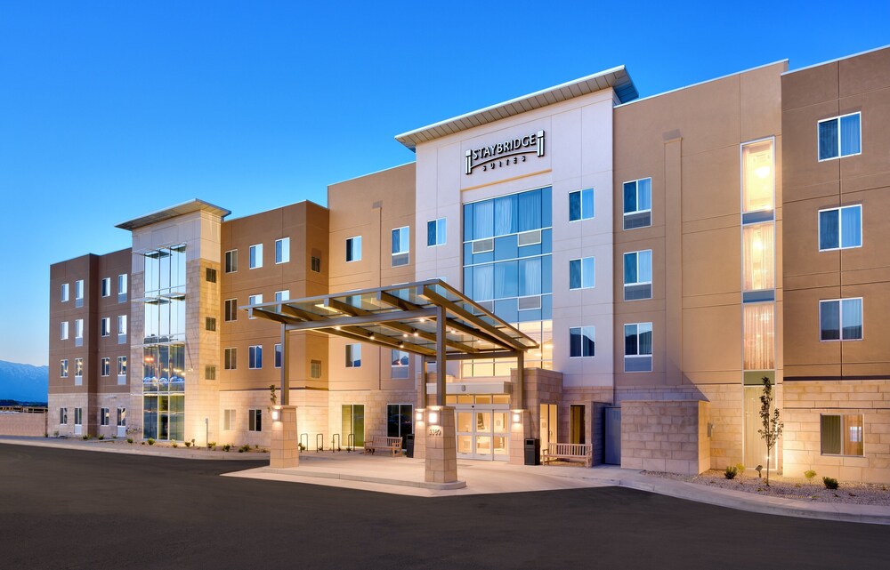 Staybridge Suites Lehi Traverse Ridge Center by IHG - photo 2