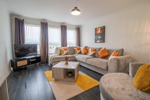 Park View modern 2 bed apartment — 4-Star Luxury Hotel in Motherwell, United Kingdom