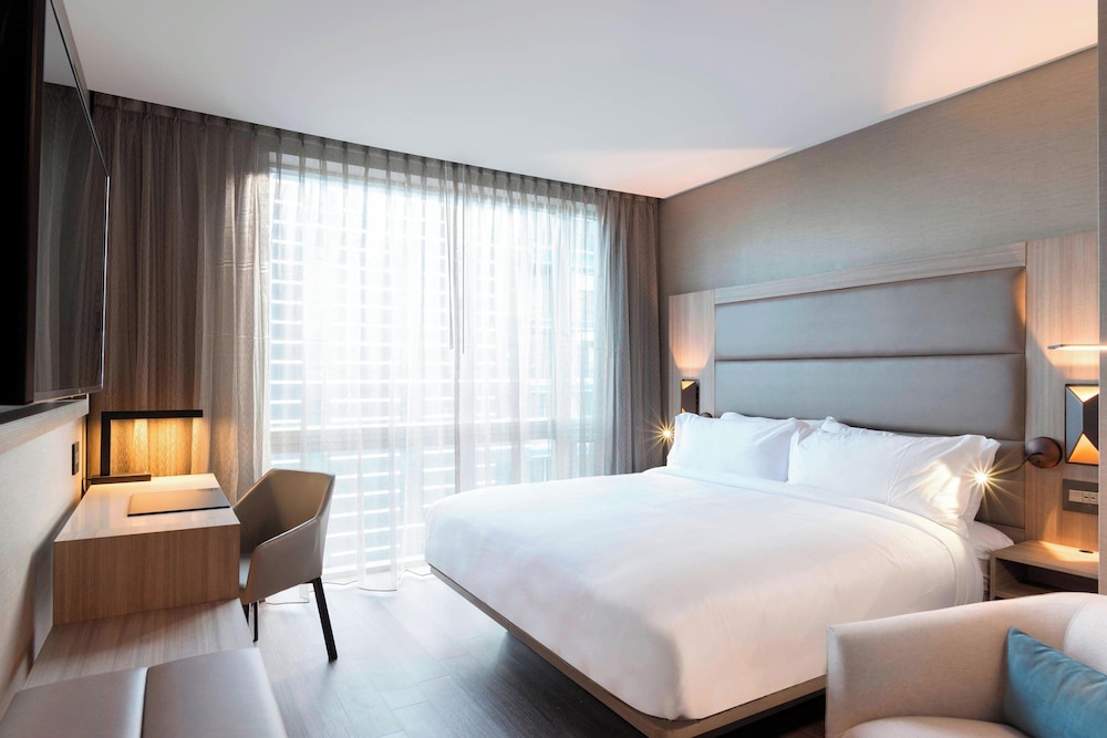AC Hotel by Marriott Boston Downtown - photo 8