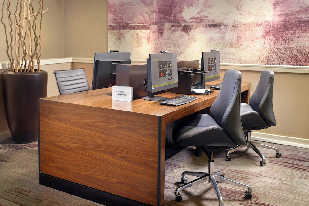 Courtyard by Marriott Atlanta Airport South Sullivan Road - photo 23