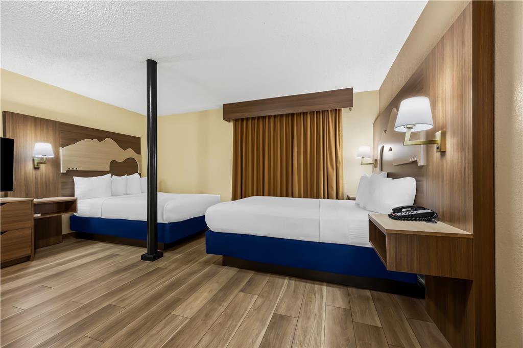 Best Western Center Pointe Inn - photo 14