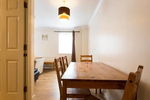 Styl Short Stay Apartment — 4-Star Luxury Hotel in London, United Kingdom