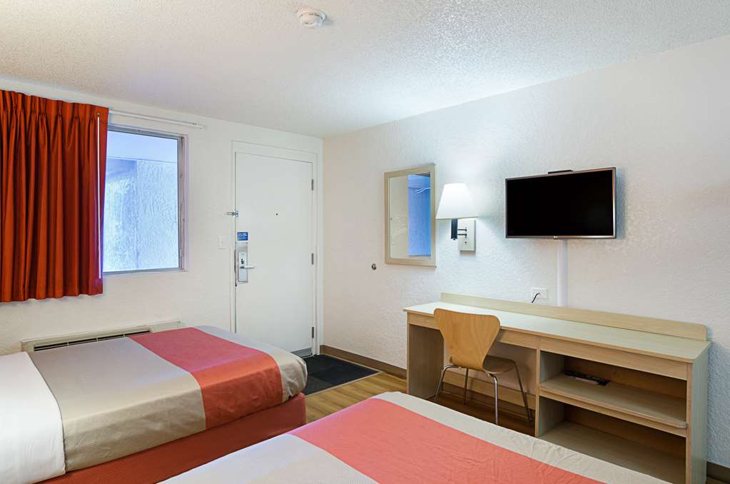 Motel 6 Denver CO Downtown - photo 15