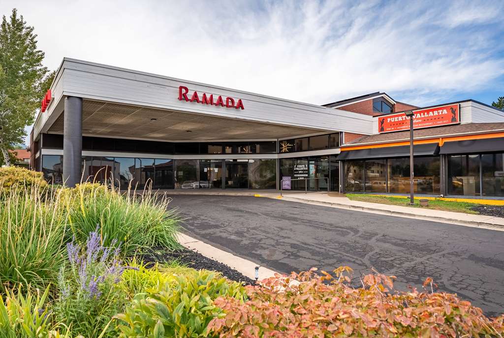 Ramada by Wyndham Cedar City - photo 4