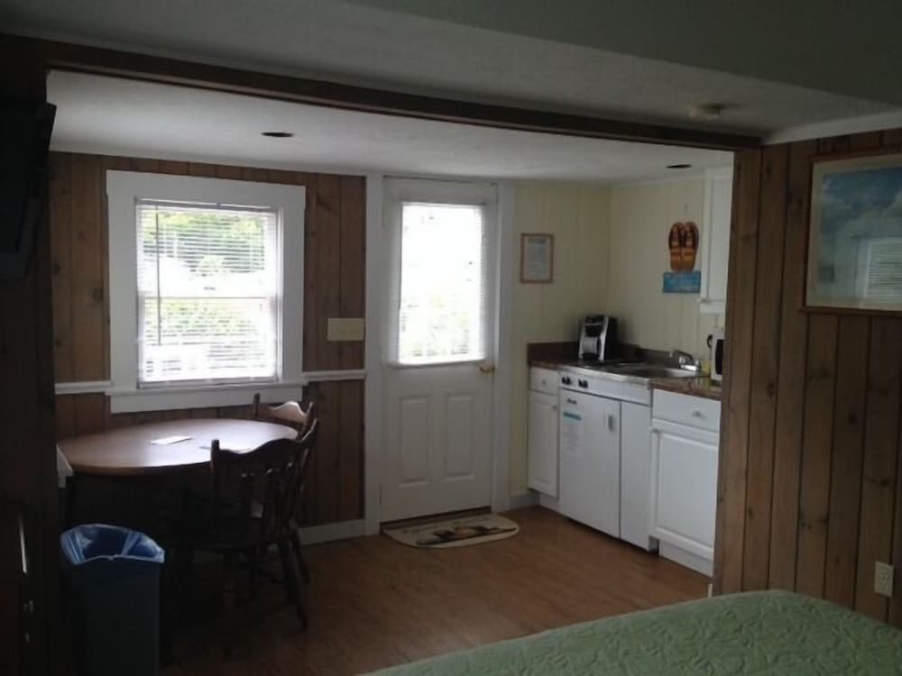 Drakes Island Resort - photo 32