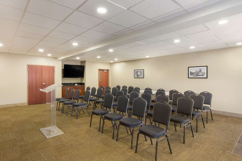 Sleep Inn & Suites North Mobile Saraland - photo 40
