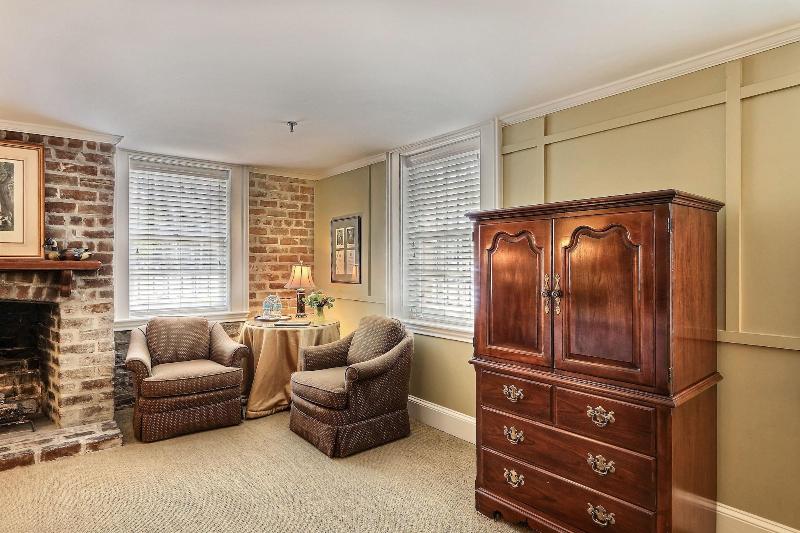 The Presidents Quarters Inn - photo 173