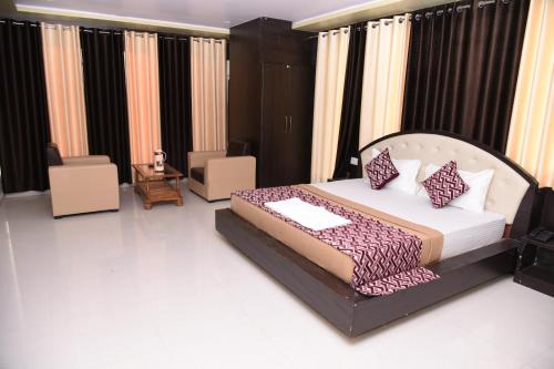 Hotel Mayank — Rewa