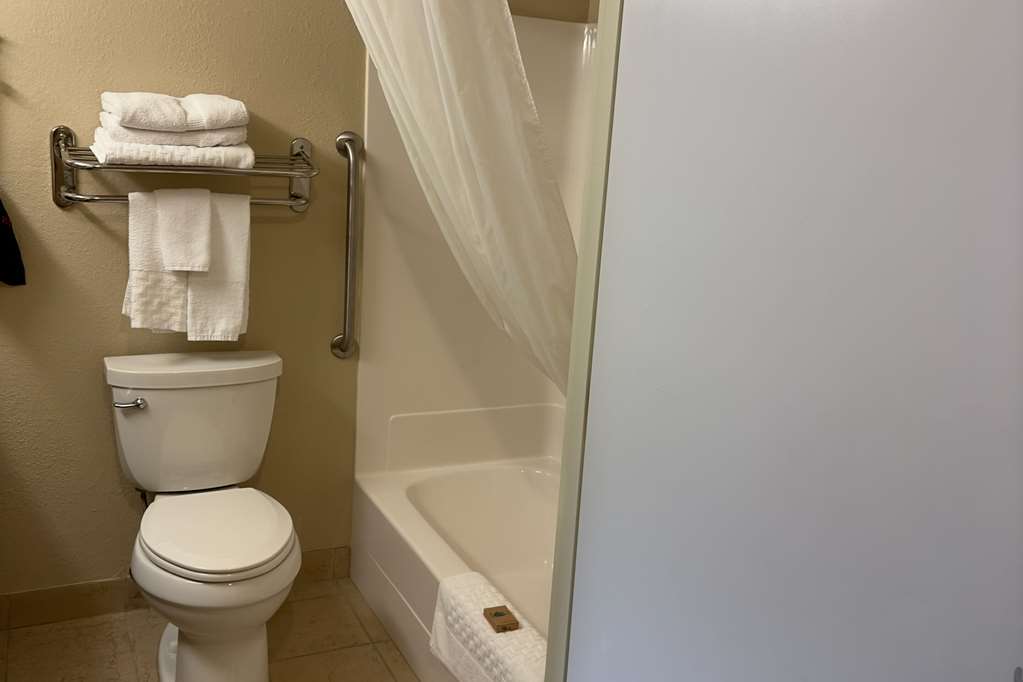 Sleep Inn & Suites near Spirit Mountain - photo 34