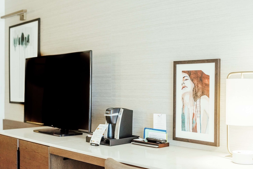 Hilton Garden Inn Denver Union Station CO - photo 13