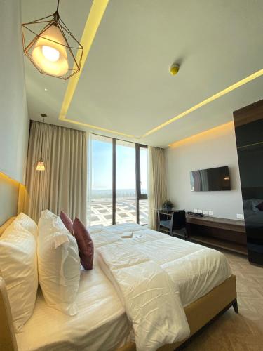 Elegant Apartment In Gurgaon