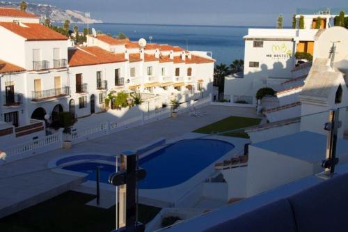 Bajamar 13 vistas desde la azotea wifi gratis — 4-Star Luxury Hotel in Nerja, Spain
