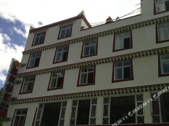 Gaqing Mountain Vlla - last minute hotel in Luhua