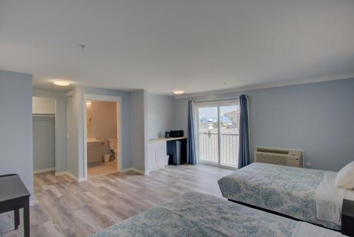 Dhimas Bayview Suites - photo 6