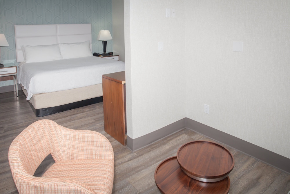 Pasadena Rose & Crown Hotel - photo 40