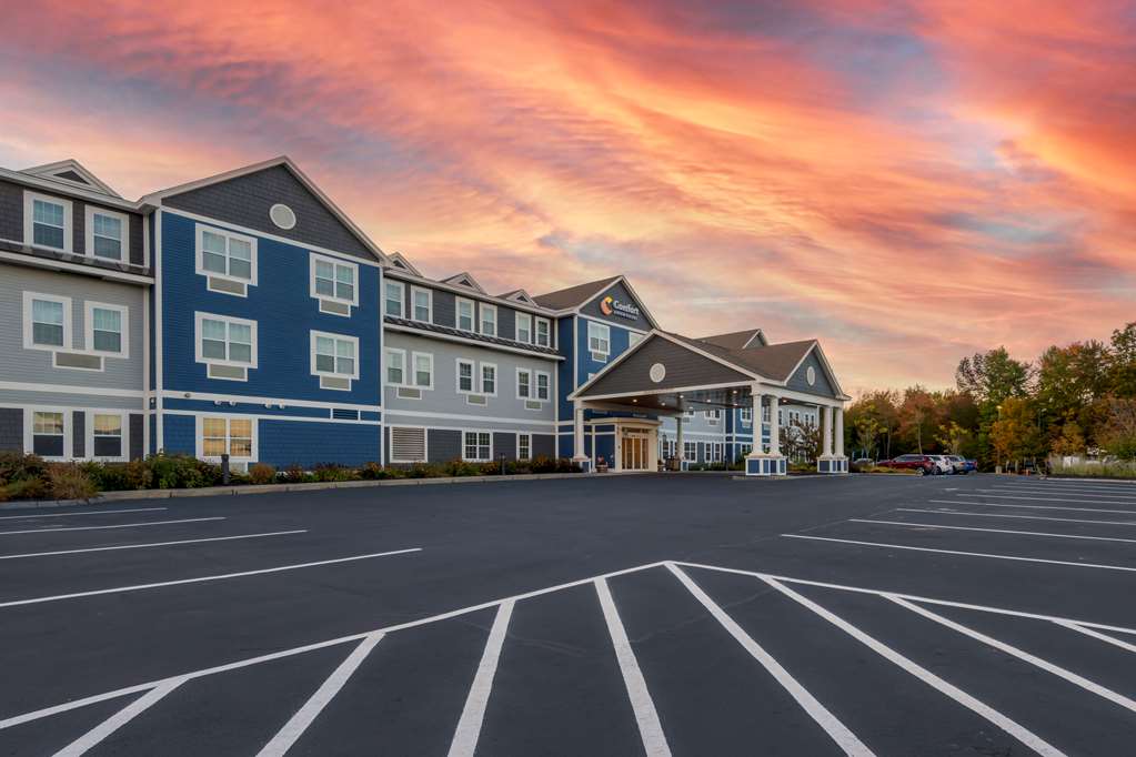 Comfort Inn & Suites Wilton - photo 11
