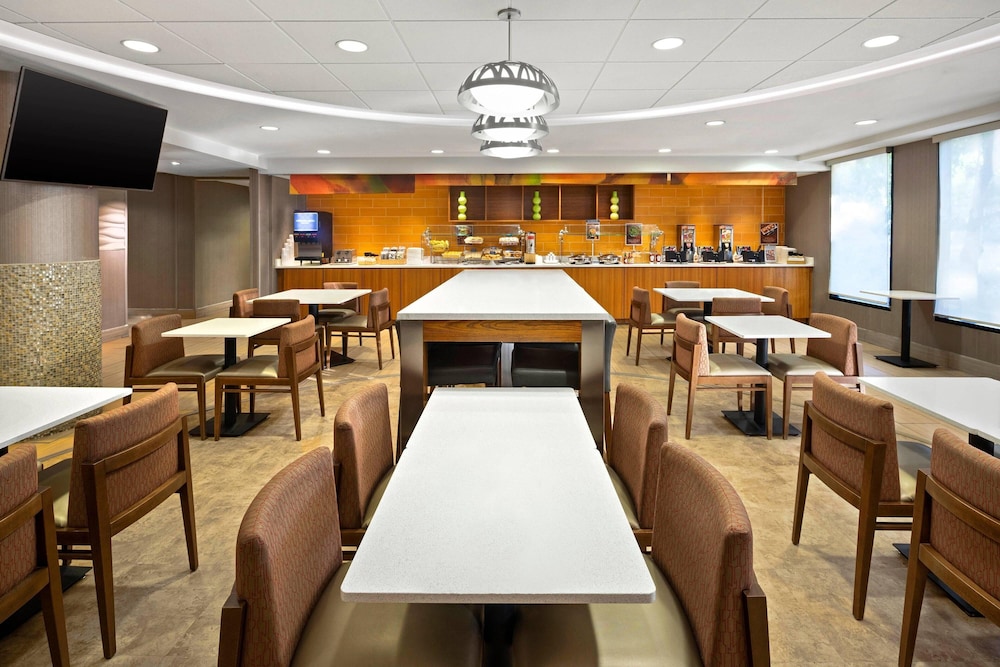SpringHill Suites Flagstaff - photo 21