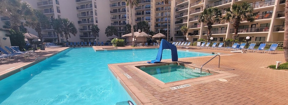 Saida Towers Iii 3101 3 Bedroom Condo by RedAwning - photo 49
