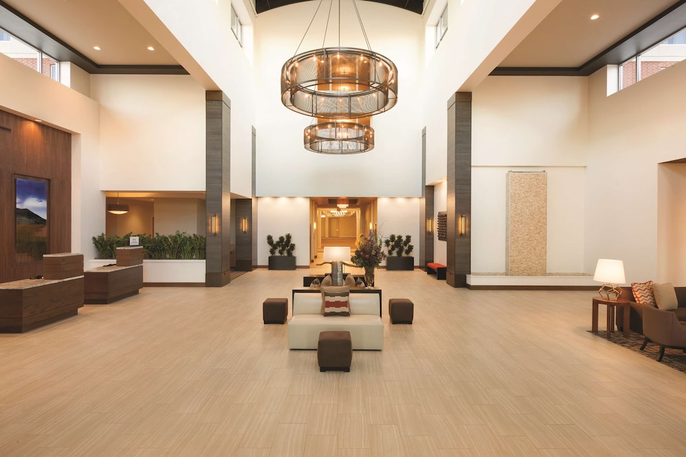 Embassy Suites Oklahoma City Downtown Medical Center - photo 3