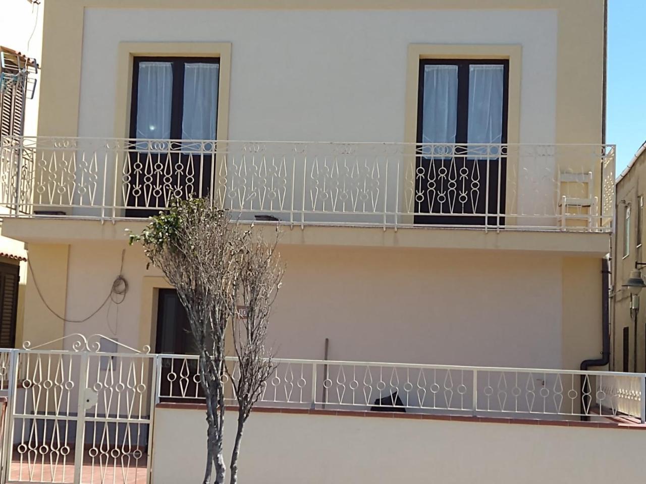 Casa Cecilia — 4-Star Luxury Hotel in Reggio Calabria, Italy