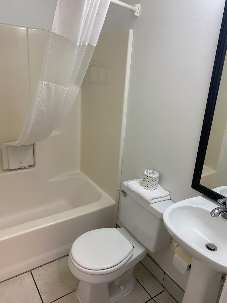 Security inn & suites - photo 19