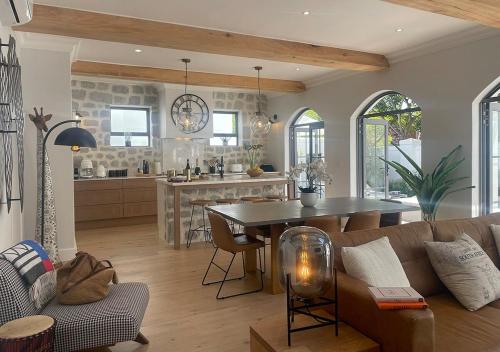 2 Riverside Oaks in Unknown City, South Africa