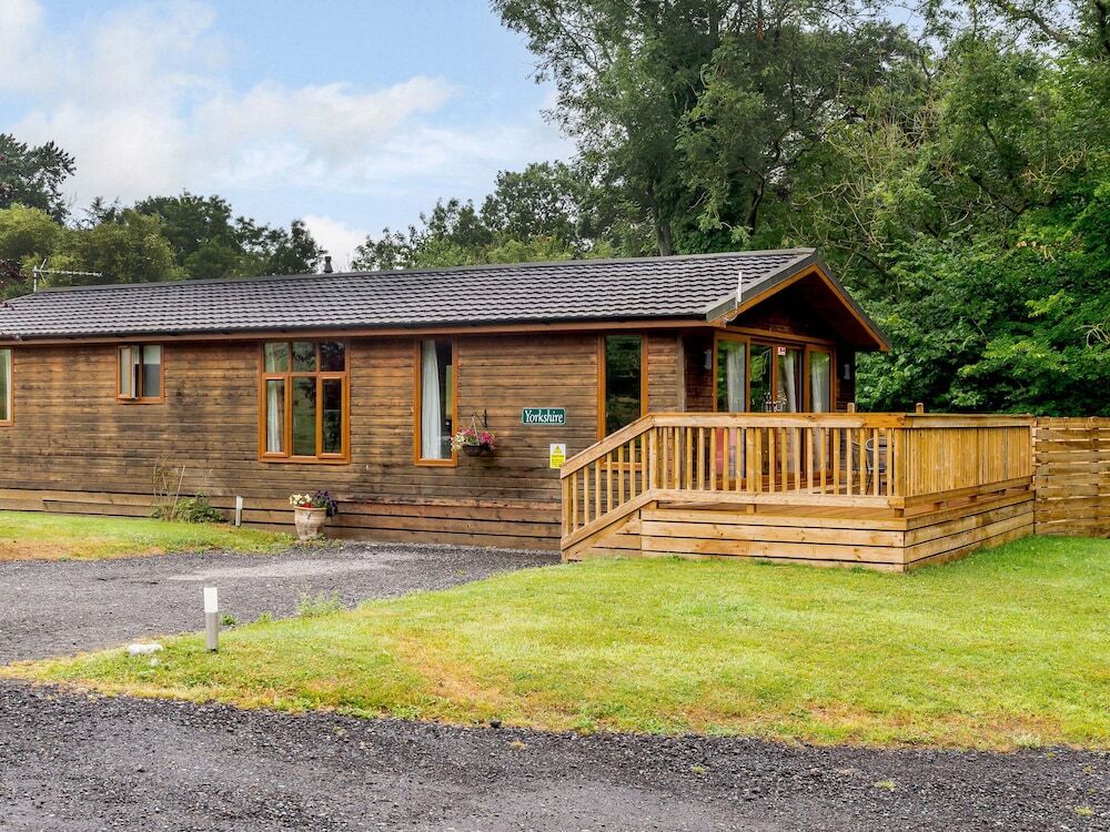 Yorkshire Lodge