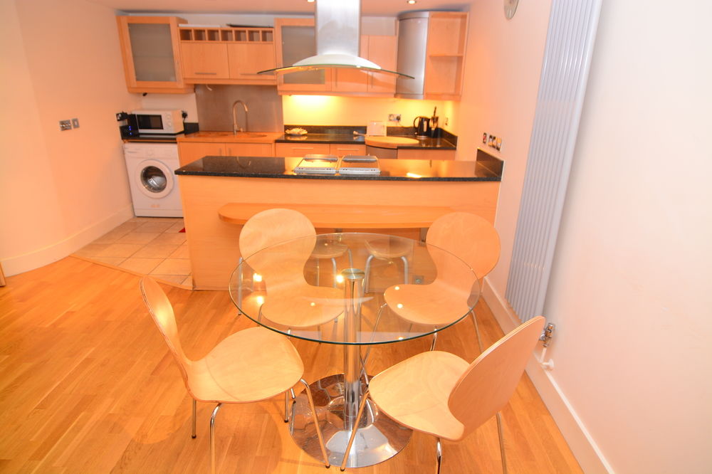 Millharbour Serviced Apartments London — 4-Star Luxury Hotel in London, United Kingdom