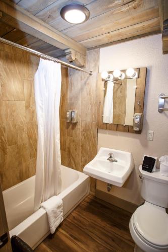 Chama Trails Motel - photo 6