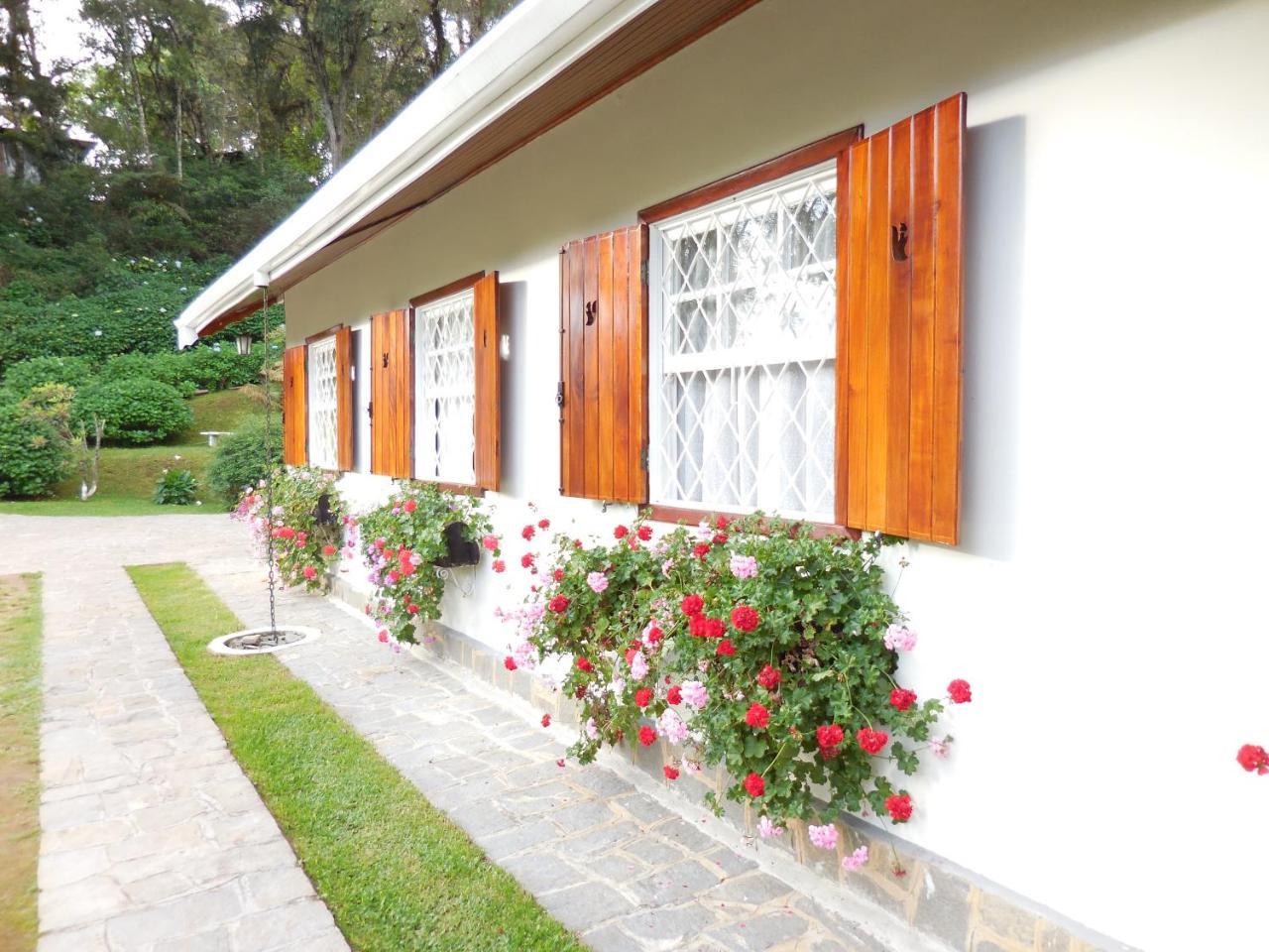 Toca do Tatú - last minute hotel in Campos Do Jordao