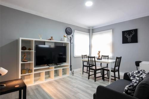 Cerca Del Drago in Icod De Los Vinos, Spain