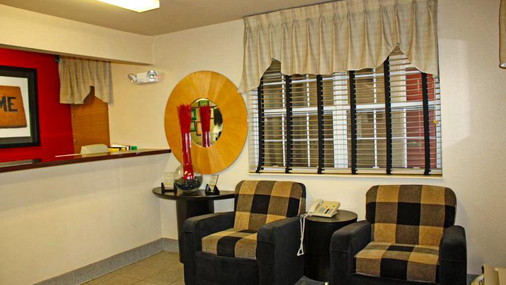 Studio 6 Extended Stay Huntsville AL US Space & Rocket Center - photo 3