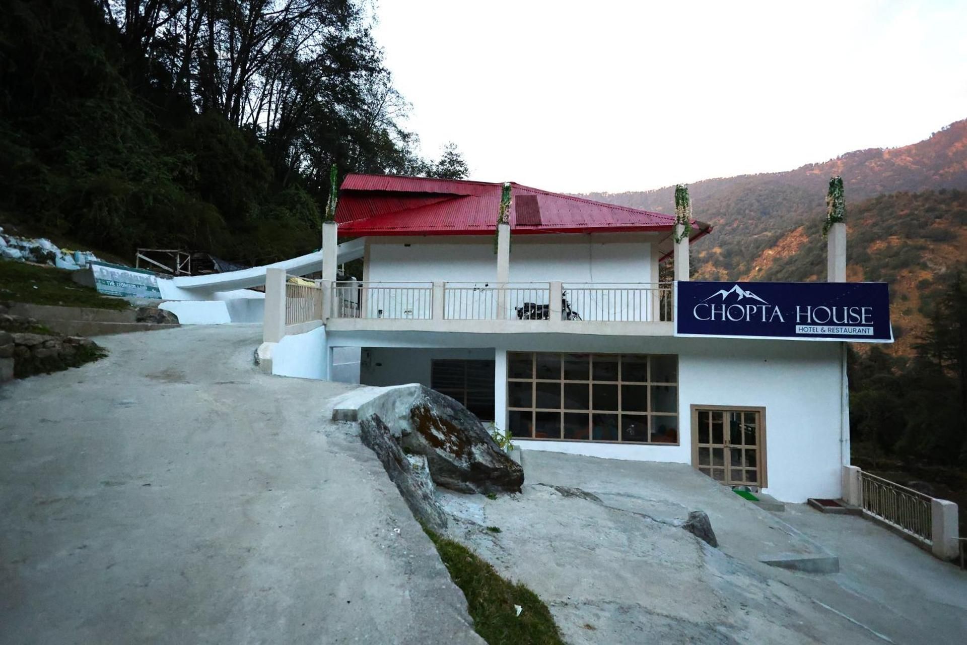 Chopta House Hotel and Restaurant in Unknown City, India