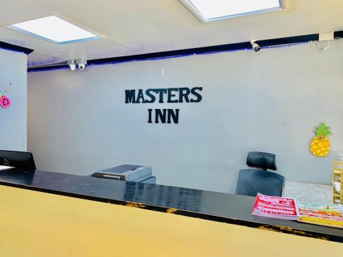 Masters Inn Tampa East - photo 8