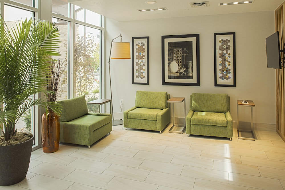 Holiday Inn Express & Suites Boise Airport by IHG - photo 35