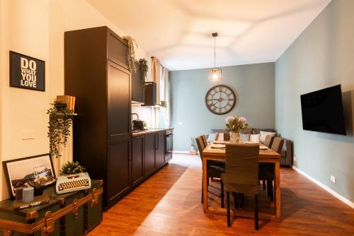 Piacentino Homes Re di Roma Apartment — 4-Star Luxury Hotel in Rome, Italy