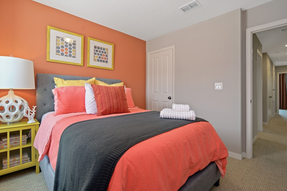 Stunning 4Bd Sleeps9 w Jacuzzi Close to Disney @ Compass Bay 5113 - photo 8